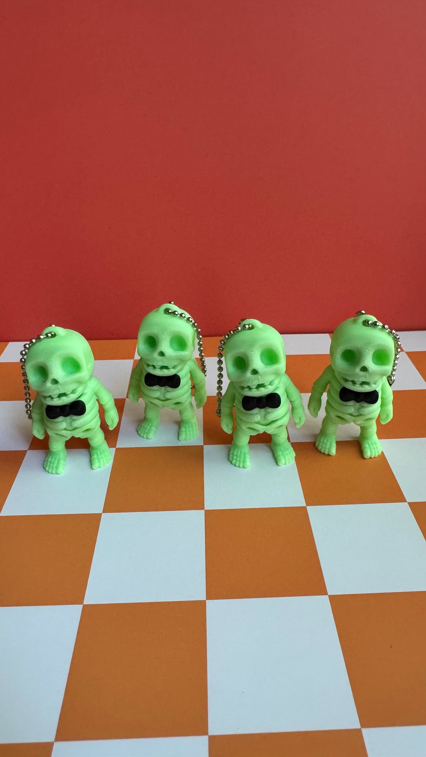 Mr. Skeleton Keychain (glow-in-the-dark)